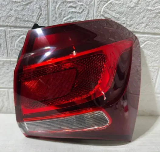 Lanterna direita cobalt 2016 17 18 19 2020 original detalhe