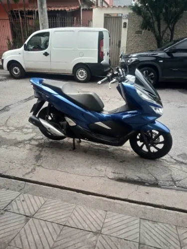 Honda PCX 2022 - 14.600 km