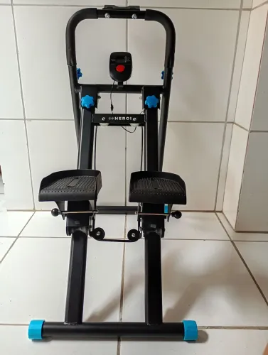 Simulador de escada/escalada