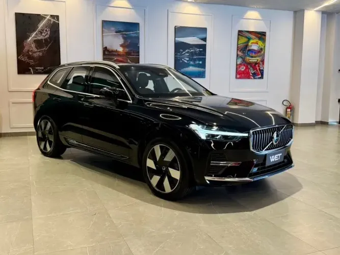 Volvo XC-60 T-8 Ultimate 2.0 AWD (híbrido) 2024