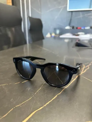 Oakley Meta HSTN - GEN 2 (FOTOS, VÍDEOS, MÚSICA)
