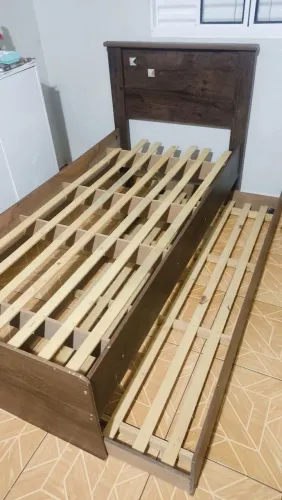 Cama de solteiro 