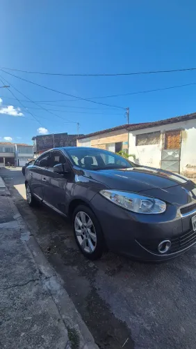 Renault Fluence Sedan Privilège 2.0 16V Flex AUT 2013