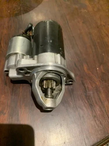 MOTOR DE ARRANQUE Mercedes C180 ano 2005