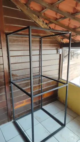 Estrutura de Metalon