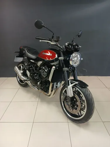 KAWASAKI Z900 RS