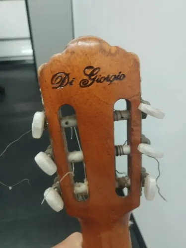 Violão di Giorgio no preço