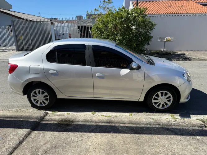 Renault Logan Expres./exp. UP Hi-flex 1.0 16V 4P 2015