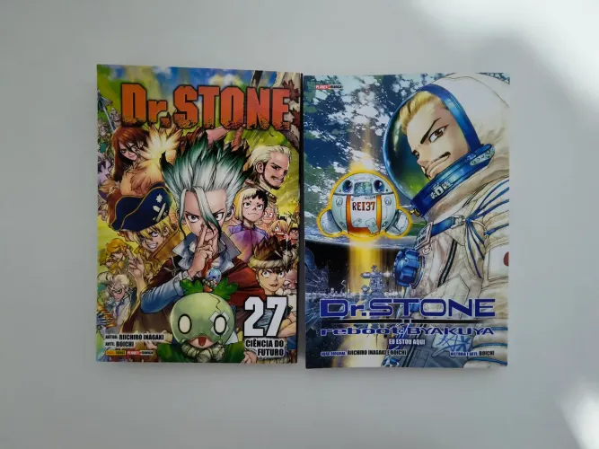 Dr Stone 27 e Reboot Byakuya - mangás volumes extras