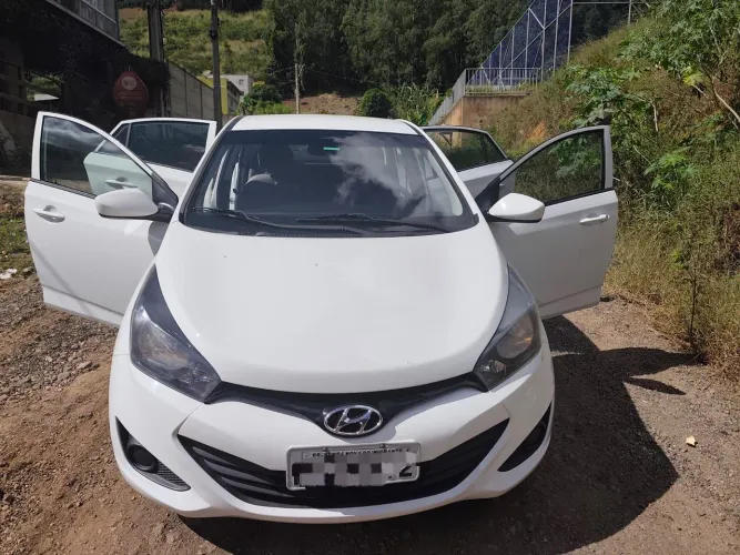 Hyundai HB20S C.plus/c.style1.0 Flex 12V Mec. 4P 2015