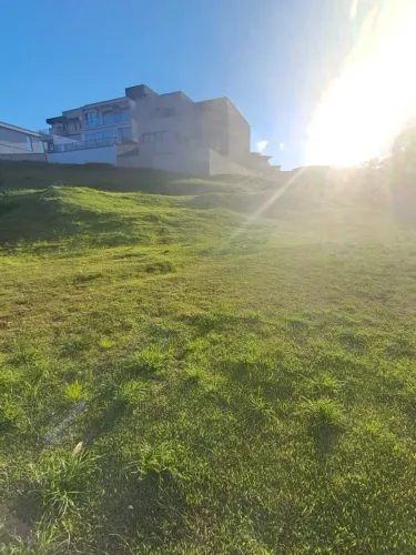 Terreno em Condomínio para Venda em Santana de Parnaíba, Tamboré