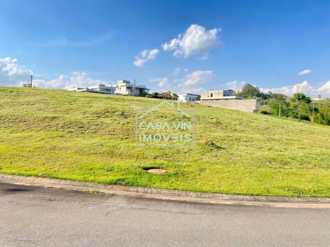 Terreno à venda, 940 m² por R$ 1.470.000,00 - Condomínio Campo de Toscana - Vinhedo/SP