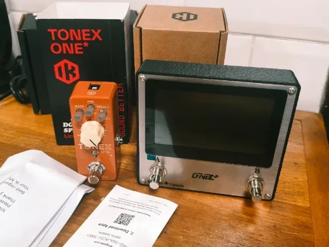 Pedal Tonex One Double Special + Controlador Canada