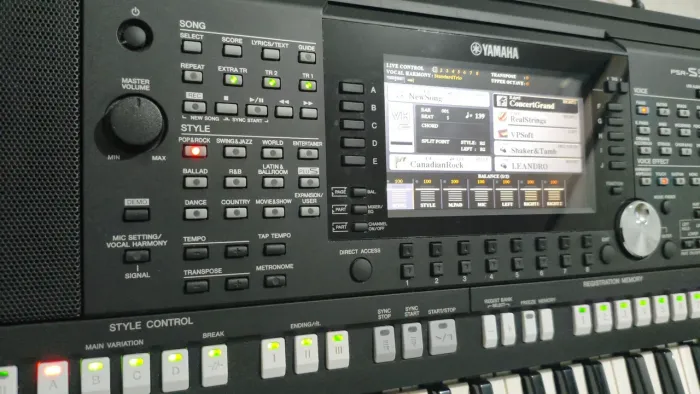Teclado yamaha s975 relíquia