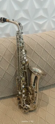 Sax alto Veril brasil original.aceito proposta