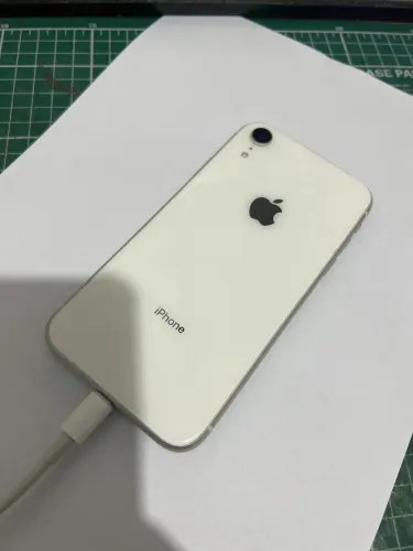 Iphone XR 64gb usado