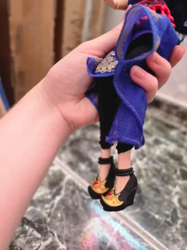 Boneca Evie de Descendentes 