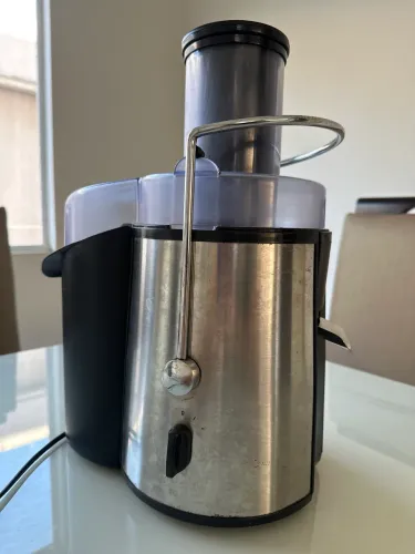 Espremedor de suco - Cadence profissional