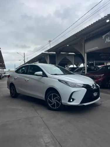 Toyota Yaris XLS Sedan 1.5 Flex 16V 4P Aut. 2024