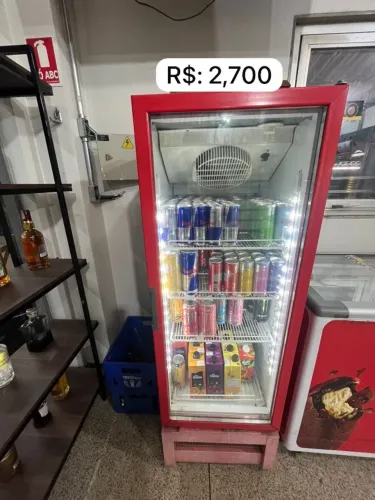 Vendo freezer cervejeiro e expositor