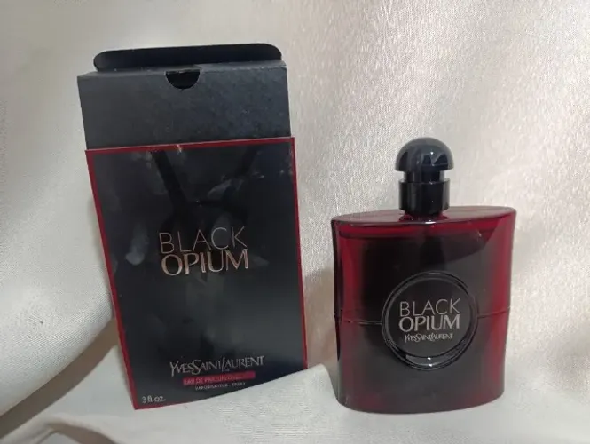 Black over red ysl