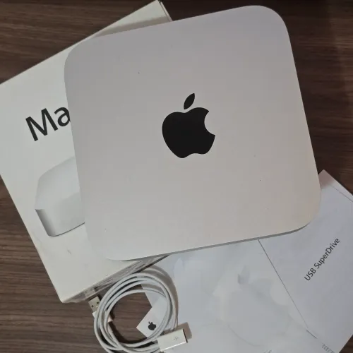 Mac Mini 2011 16gb de ram 250 ssd