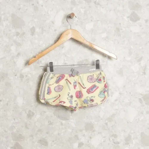 SHORTS AMARELO ABSTRATO MOMI