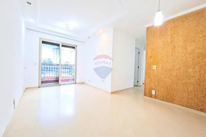 Apartamento à locação com 61m², 3 dormitórios e 1 vaga, em Santana (ao lado do shopping) ,