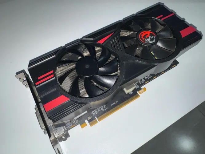 Placa de Video RX 580 GDDR5 8GB PCYES