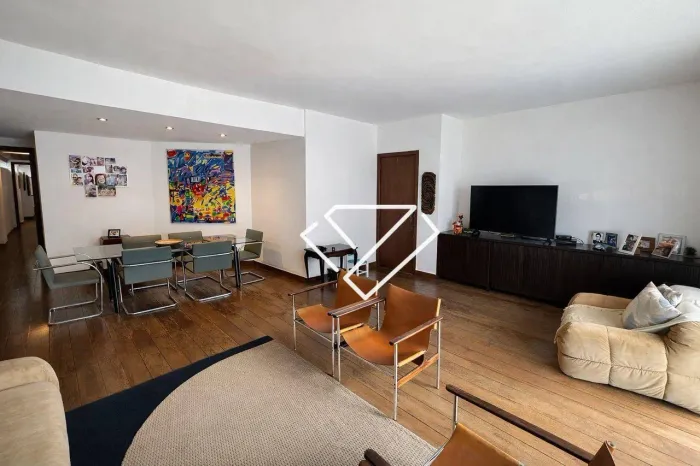 Apartamento com 3 dormitórios à venda, 155 m² por R$ 1.780.000,00 - Lagoa - Rio de Janeiro