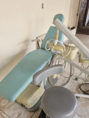 CADEIRA ODONTOLOGIA GNATUS BEM CONSERBADA