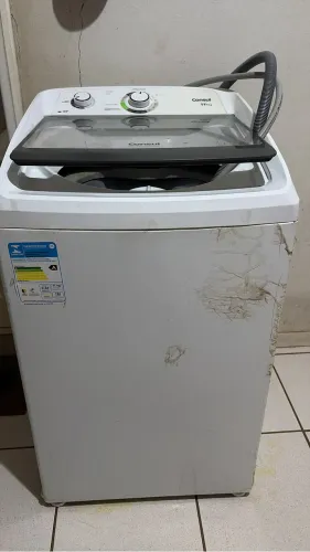 Máquina de lavar com defeito