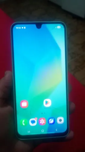Samsung a16 tá trincado e não pega wi-fi mas Cel funciona o restante ok
