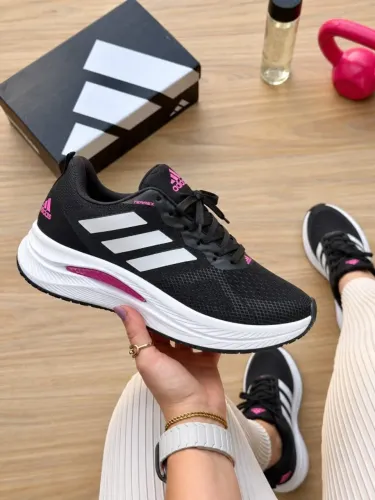 Tênis feminino