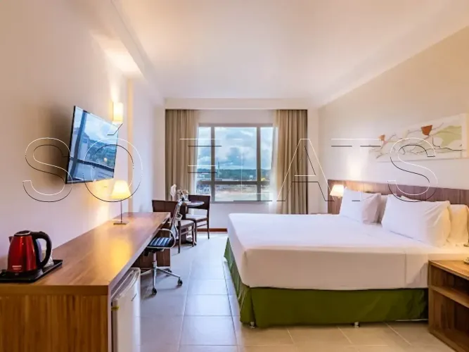 Flat no pool hoteleiro à venda em Manaus 27m² no Holiday Inn alta rentabilidade