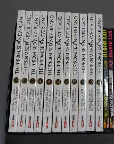 Coleção de mangás The Promised Neverland vols. 1 ao 11 Lacrados