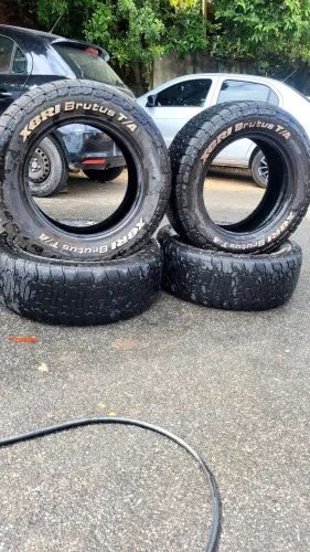 OPORTUNIDADE!! 4 PNEUS BRUTUS XBRI T/A 112/119R 265/65R18 LT
