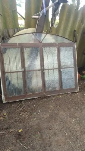 Janela de ferro 1,50 x 150 e 1 x 1,20 com vidro