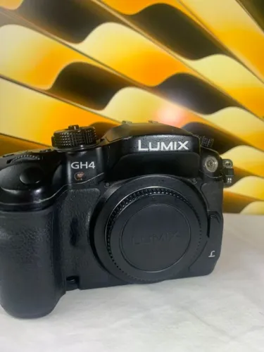 Panasonic Lumix Gh4 Dmc-gh4 Mirrorless 