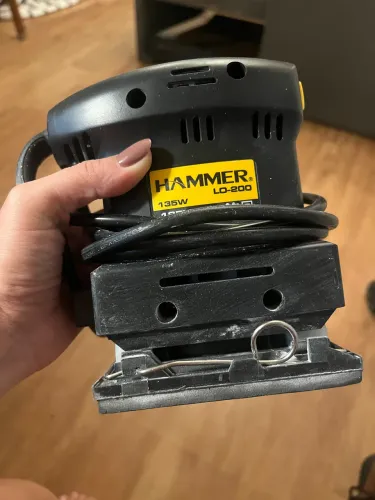 Lixadeira orbital 135w Hammer
