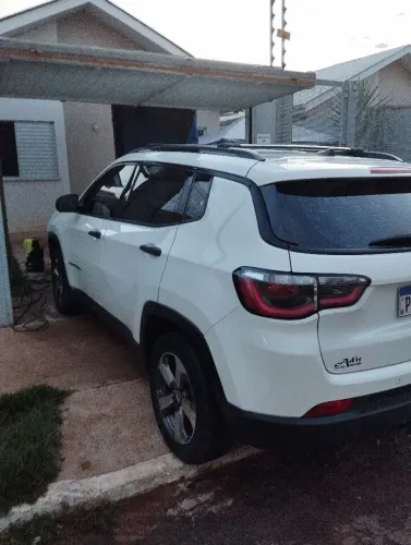 Jeep Compass Sport 2.0 4X2 Flex 16V Aut. 2017