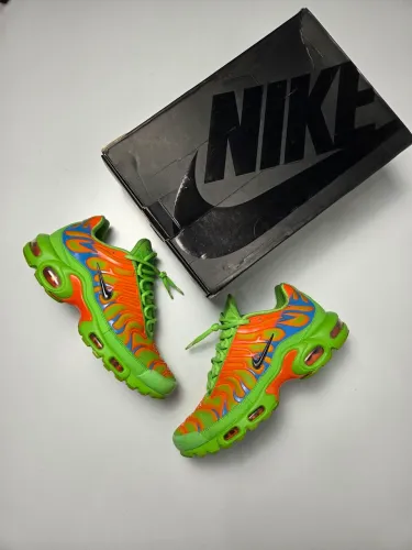 Nike air max plus TN x Supreme "Mean Green" Tamanho 41
