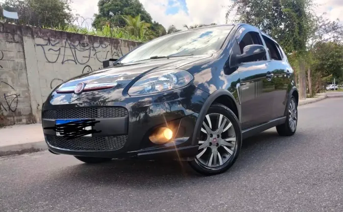 Fiat Palio Sporting 1.6 Flex 16V 5P 2014