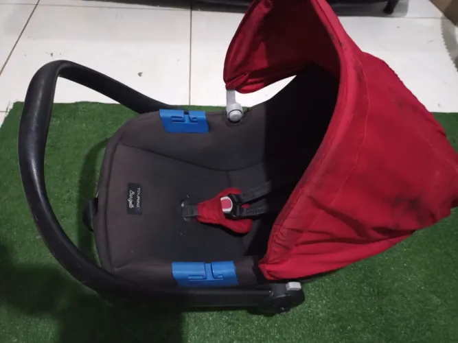 bebê conforto Burigotto