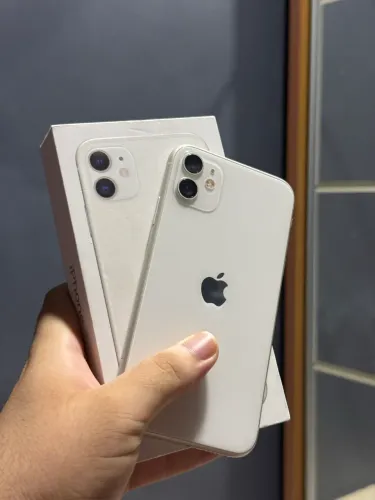 IPHONE 11 128GB ?