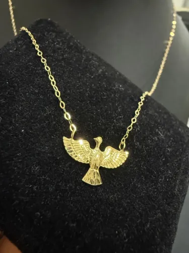 Colar em ouro 18k com pingente águia
