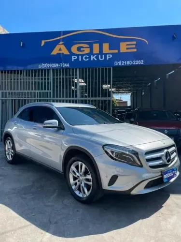 Mercedes-Benz GLA 200 Vision 1.6/1.6 TB 16V Flex Aut. 2016