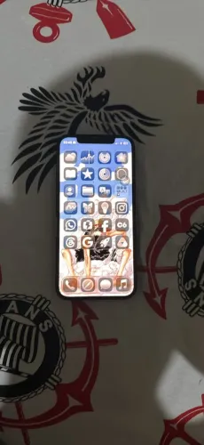 iPhone 12 azul marinho