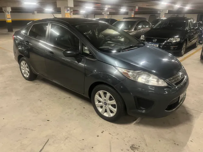 Ford Fiesta Sedan SE 1.6 16V Flex 4P 2011