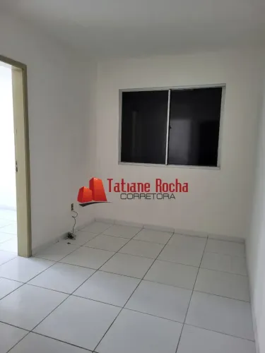 Alugo excelente apartamento no Condomínio Santana Tower II.